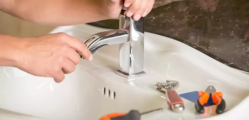 Bathtub Faucet Replacement in Seaford